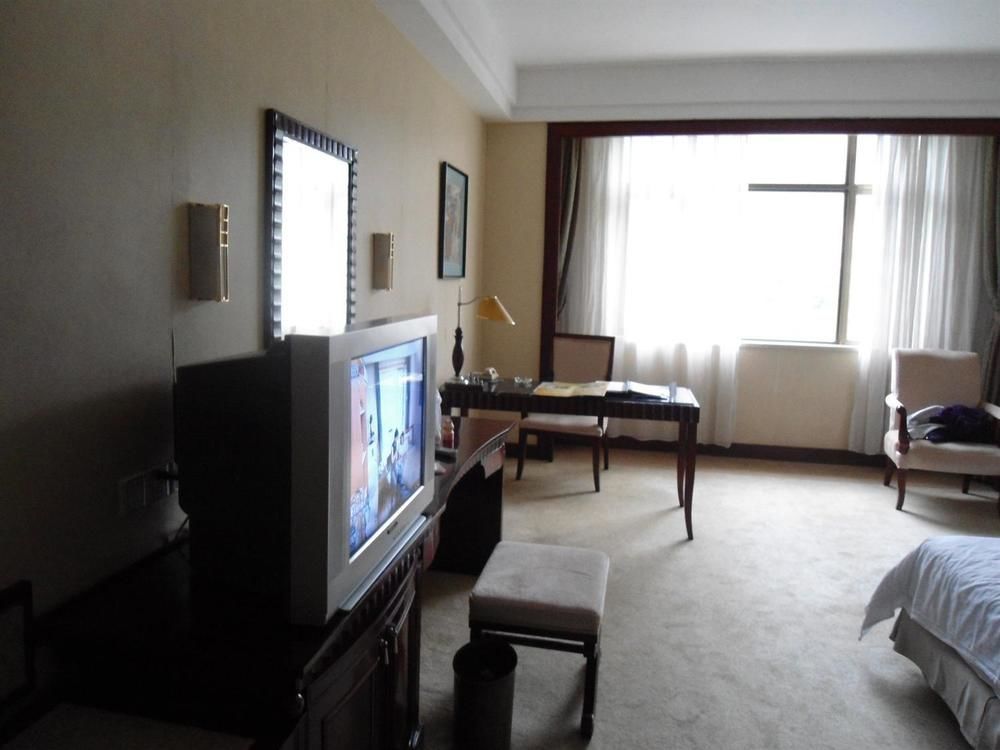 Phoenix Hotel Wuyi Jiangmen Exterior foto